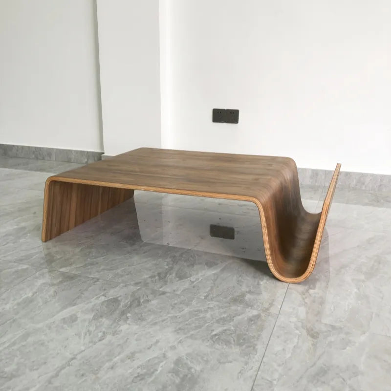 Curv Centre Table