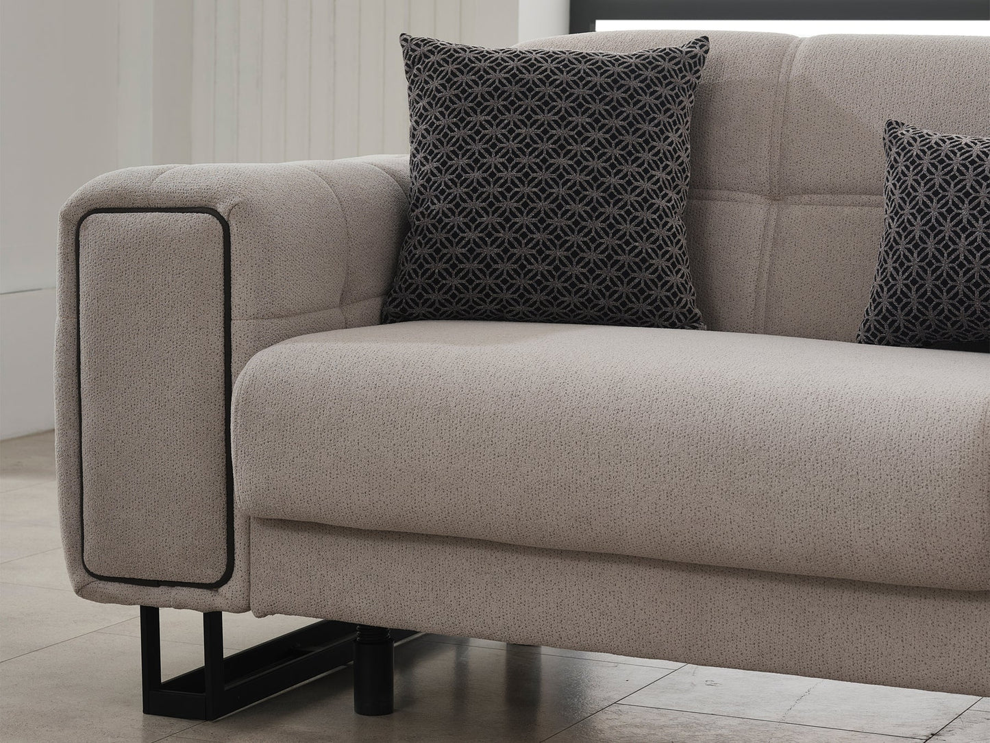 Nero Sofa