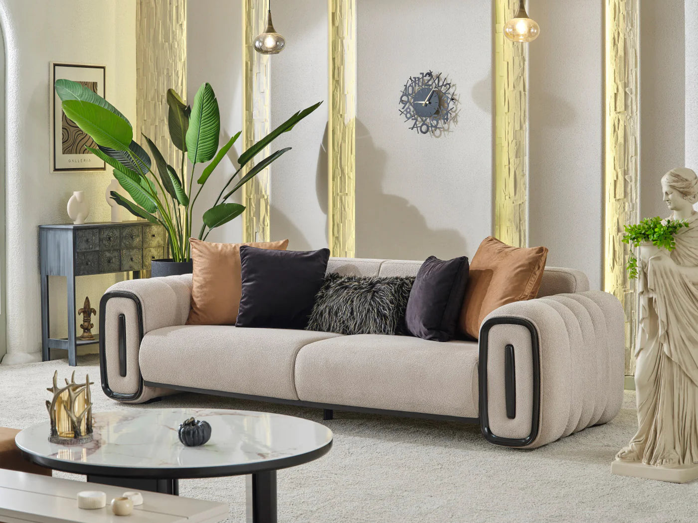 Voyance Sofa